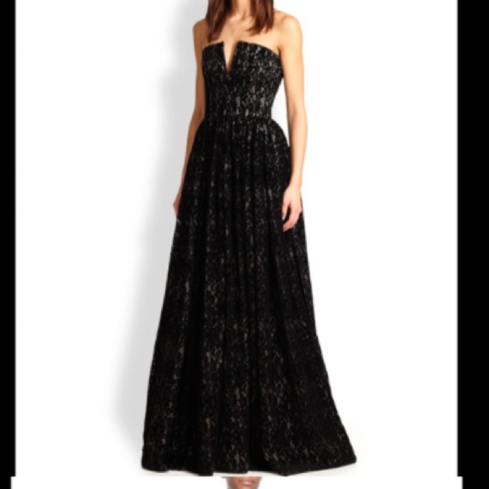 Alice & Olivia Elegant Black Lace Gown
